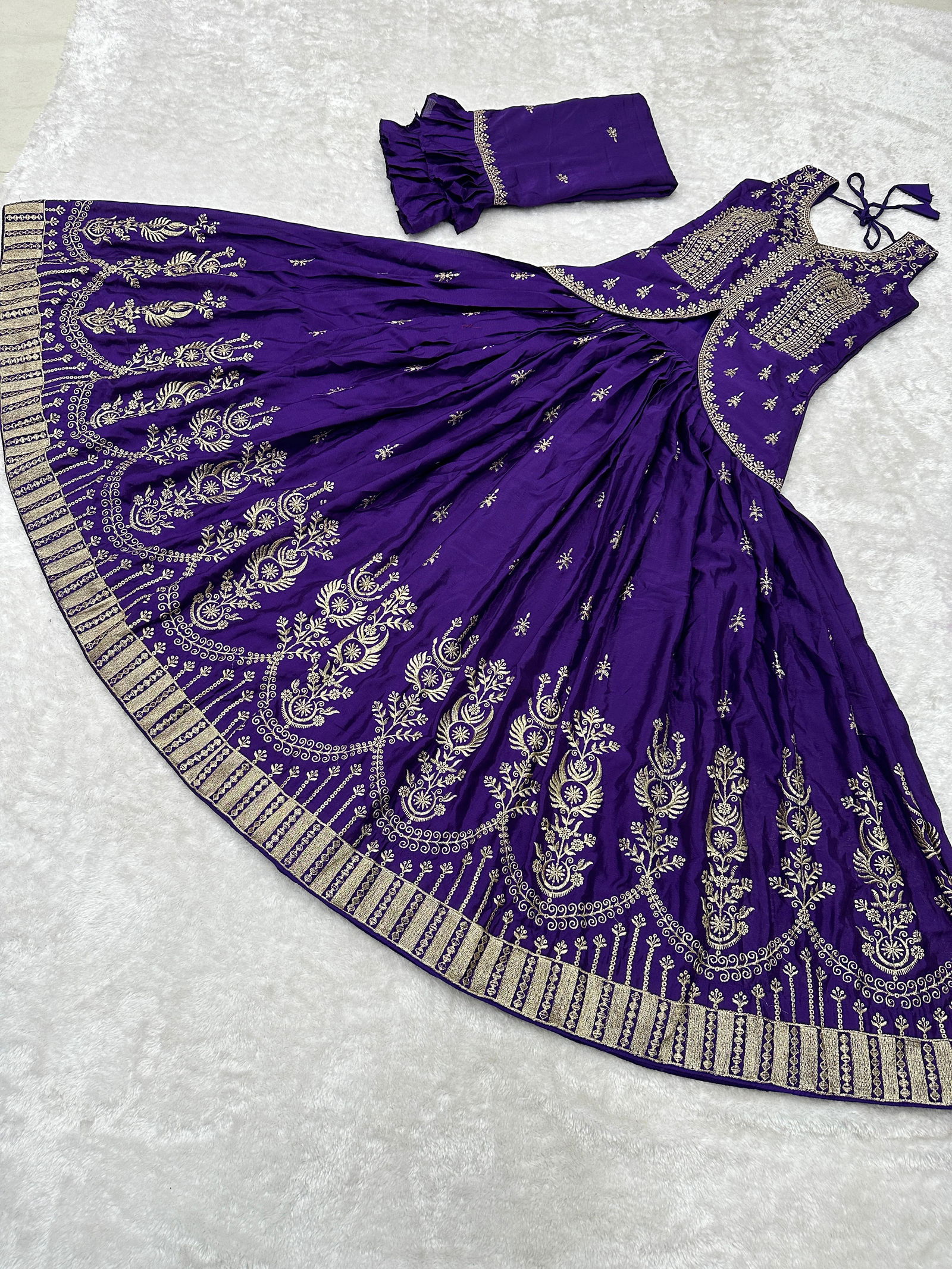 Ram 002 By Pc Heavy Chinon Wedding Wear Crop Top Readymade Suits Wholesalers In Delhi